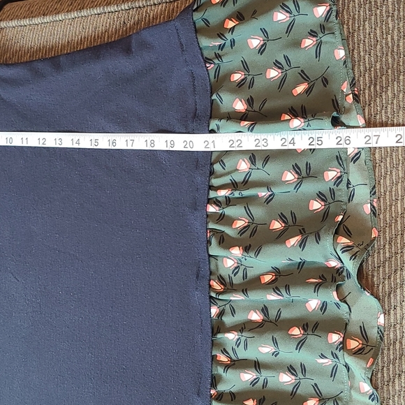 Ann Taylor Loft Blouse - Picture 11 of 13